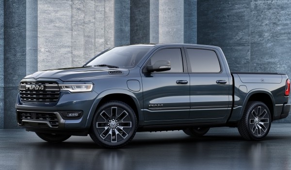 Обновленные пикапы Ram 1500: без V8, но с гибридной версией Обновленные пикапы Ram 1500: без V8, но с гибридной версией