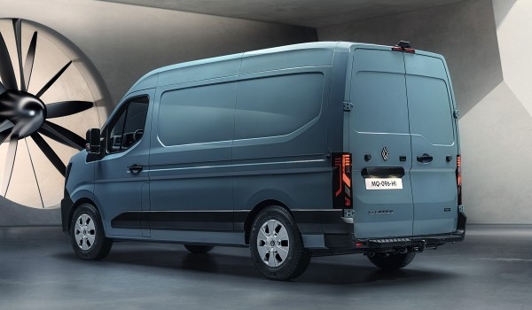 Представлено новое поколение фургона Renault Master Представлено новое поколение фургона Renault Master