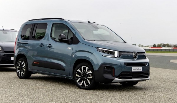 Обновлены каблучки-близнецы Peugeot, Citroen, Opel и Fiat Обновлены каблучки-близнецы Peugeot, Citroen, Opel и Fiat