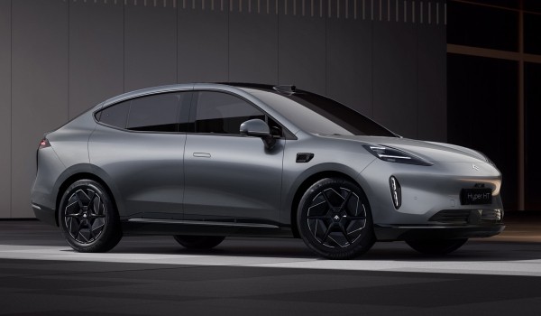 Подготовлен кроссовер Aion Hyper HT с крыльями чайки Подготовлен кроссовер Aion Hyper HT с крыльями чайки