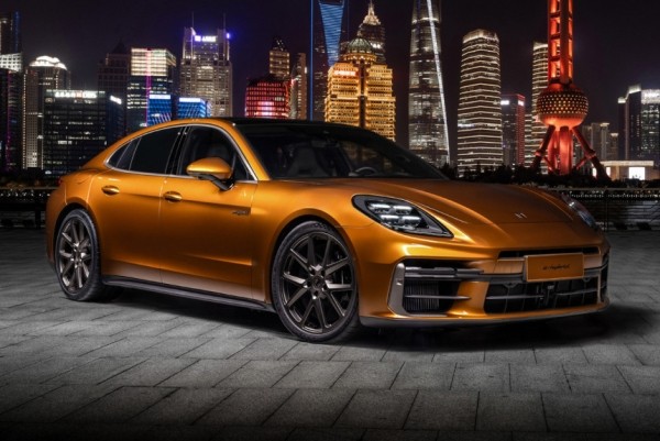 Представлен лифтбек Porsche Panamera третьего поколения Представлен лифтбек Porsche Panamera третьего поколения