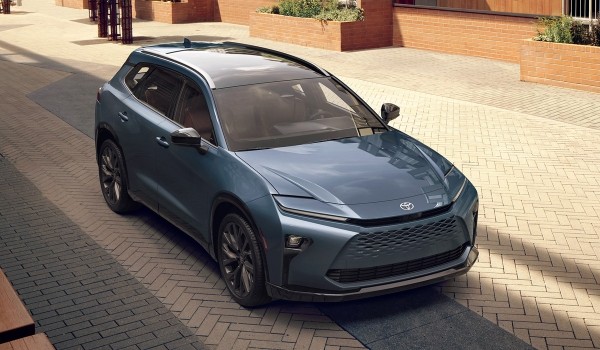 Кроссовер Toyota Crown Signia: четвертая модель в гамме Кроссовер Toyota Crown Signia: четвертая модель в гамме