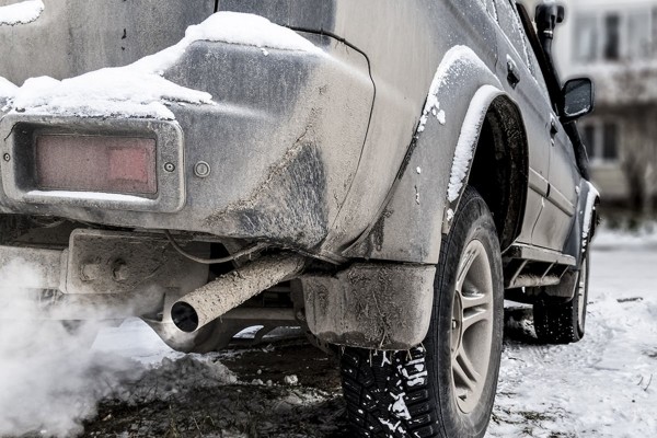 Автоэксперты «За рулём» советуют не отказываться от прогрева двигателя зимой