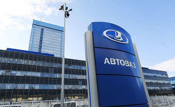 Автоконцерн «АвтоВАЗ» запустил массовую сборку автомашин с опцией обогрева руля