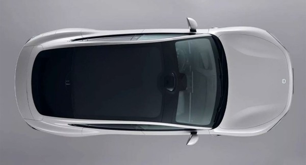 Корпорация Xiaomi представила свой первый автомобиль