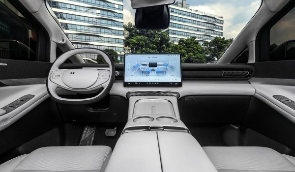 Xpeng X9 стал первым минивэном марки Xpeng X9 стал первым минивэном марки