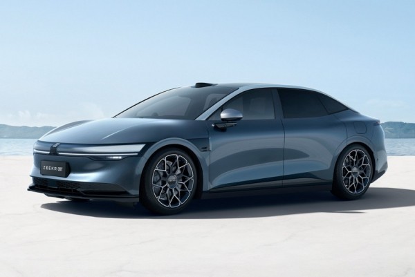 Показан седан Zeekr 007: задний или полный привод