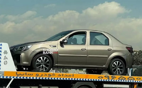 Модернизированная версия Renault Logan в лице Pars Khodro Cadilla P90 засветилась на фотоснимке Модернизированная версия Renault Logan в лице Pars Khodro Cadilla P90 засветилась на фотоснимке