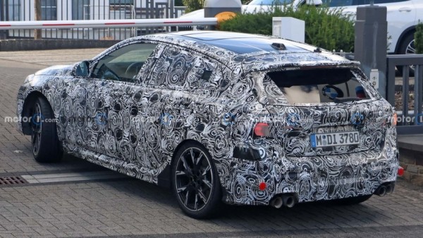 Обновленный BMW 1 Series может получить 315 "лошадей"