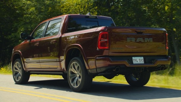 Продажи мощнейшего пикапа Ram TRX официально прекращены