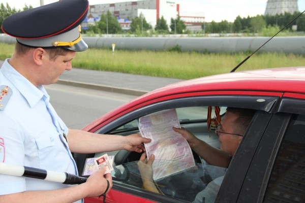 В ГИБДД объяснили, можно ли управлять автомобилем, если водитель не вписан в ОСАГО В ГИБДД объяснили, можно ли управлять автомобилем, если водитель не вписан в ОСАГО