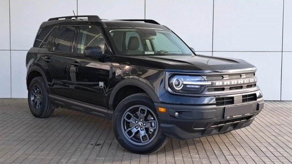 В Россию доставили удешевленное исполнение внедорожника Ford Bronco