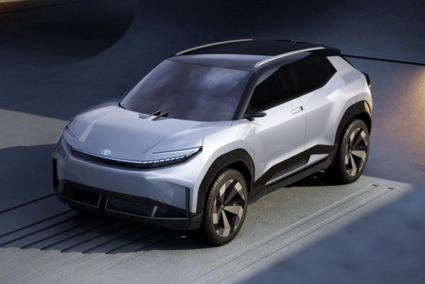 Компактный кроссовер Toyota Urban SUV: в серию через полгода Компактный кроссовер Toyota Urban SUV: в серию через полгода