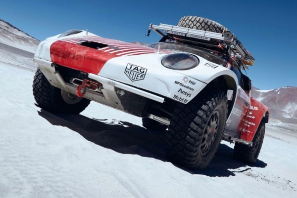 Porsche 911 установил новый мировой рекорд в подъеме на высоту Porsche 911 установил новый мировой рекорд в подъеме на высоту