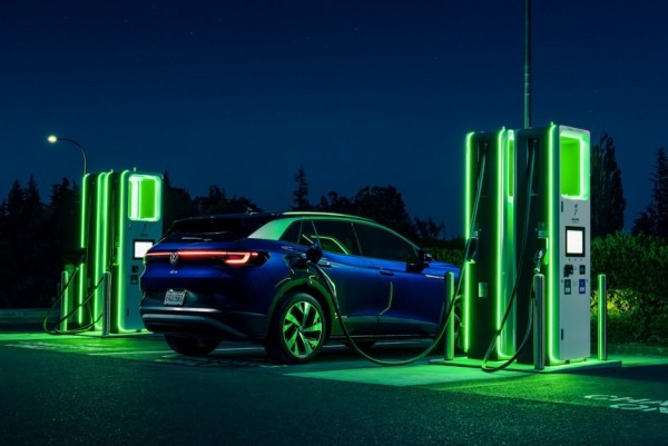 Все за Теслой: возмещение льгот и переход на разъем NACS Все за Теслой: возмещение льгот и переход на разъем NACS