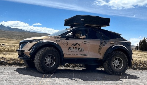 Электромобиль Nissan Ariya проехал от Северного до Южного полюса Электромобиль Nissan Ariya проехал от Северного до Южного полюса