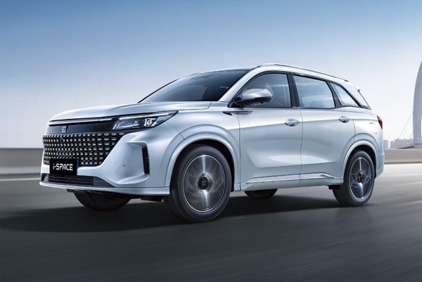 Кроссовер Evolute i-Space станет первым гибридом марки Кроссовер Evolute i-Space станет первым гибридом марки