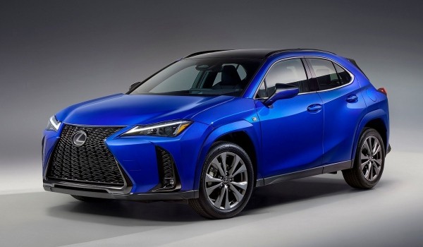 Lexus UX стал мощнее с новой гибридной системой Lexus UX стал мощнее с новой гибридной системой