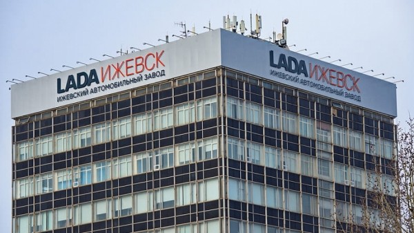 «АвтоВАЗу» не хватает работников для сборки Lada Largus «АвтоВАЗу» не хватает работников для сборки Lada Largus