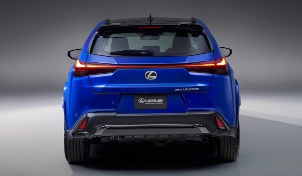 Lexus UX стал мощнее с новой гибридной системой Lexus UX стал мощнее с новой гибридной системой