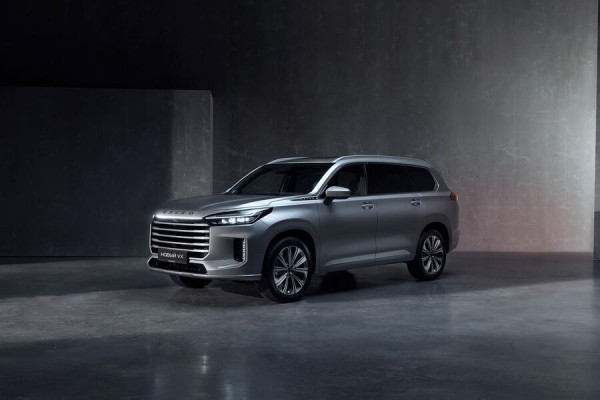 Цена модернизированного кроссовера Exeed VX в России достигает 6,5 млн рублей Цена модернизированного кроссовера Exeed VX в России достигает 6,5 млн рублей