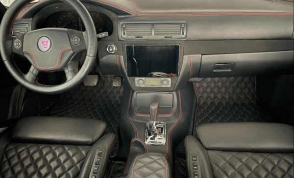 Дагестанские автоэнтузиасты придают классической "Волге" оттенок в стиле Mercedes-Benz Дагестанские автоэнтузиасты придают классической "Волге" оттенок в стиле Mercedes-Benz