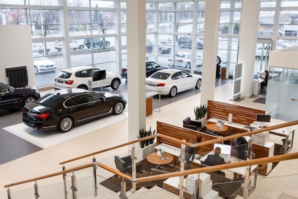 Эксперт Манн дала главный совет при покупке нового автомобиля в 2023 году Эксперт Манн дала главный совет при покупке нового автомобиля в 2023 году