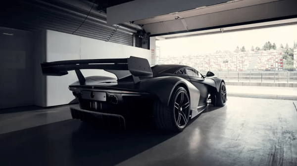 Эксперт «За рулем» поделился впечатлением о новом российском гоночном спорткаре Rossa Эксперт «За рулем» поделился впечатлением о новом российском гоночном спорткаре Rossa