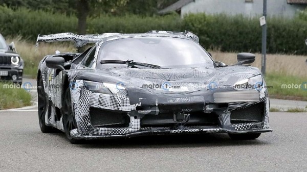 Начались испытания дико выглядящего 1176-сильного гиперкара Rodin FZERO Начались испытания дико выглядящего 1176-сильного гиперкара Rodin FZERO