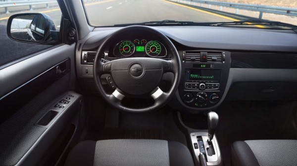 Некогда популярный на рынке РФ Chevrolet Lacetti уходит в отставку в начале 2024 года Некогда популярный на рынке РФ Chevrolet Lacetti уходит в отставку в начале 2024 года