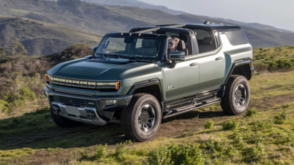 Новый электрический GMC Hummer - обновления в отделке, ценообразовании и модельном ряду Новый электрический GMC Hummer - обновления в отделке, ценообразовании и модельном ряду