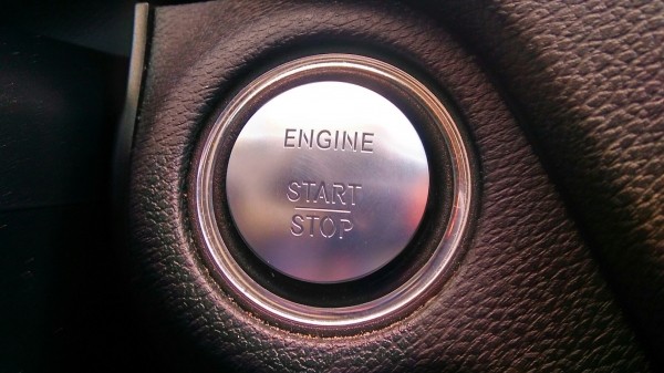 У автомобилей Mercedes-Benz может появиться корейский датчик нетрезвых водителей У автомобилей Mercedes-Benz может появиться корейский датчик нетрезвых водителей