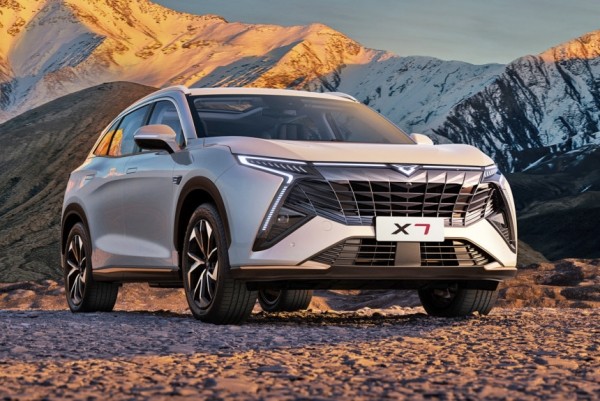 Кроссовер Kaiyi X7 Kunlun: цены в России Кроссовер Kaiyi X7 Kunlun: цены в России