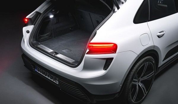 Porsche Macan второго поколения полностью рассекречен Porsche Macan второго поколения полностью рассекречен