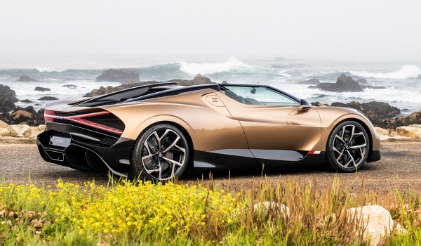 Спайдер Bugatti Mistral стал последней моделью с двигателем W16 Спайдер Bugatti Mistral стал последней моделью с двигателем W16