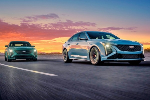 Обновлены мощные седаны Cadillac CT5-V