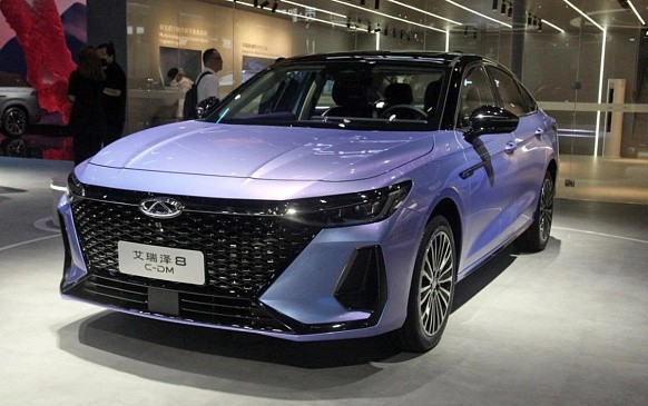 Китайская Chery хочет производить электромобили в Великобритании и Европе Китайская Chery хочет производить электромобили в Великобритании и Европе