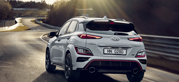 На российском авторынке появился один из самых надежных кроссоверов Hyundai Kona