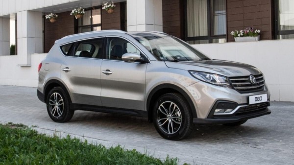 В России второй раз за январь подешевел кроссовер Dongfeng 580 В России второй раз за январь подешевел кроссовер Dongfeng 580