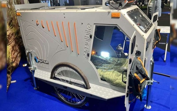 Взгляните на этот необычный прицеп-дача для велосипеда Взгляните на этот необычный прицеп-дача для велосипеда