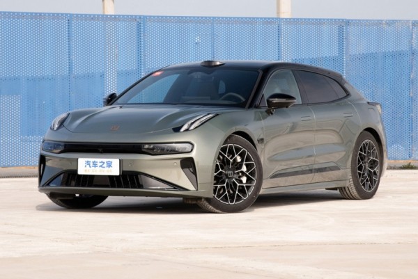 В Китае показан обновленный лифтбек Zeekr 001 В Китае показан обновленный лифтбек Zeekr 001