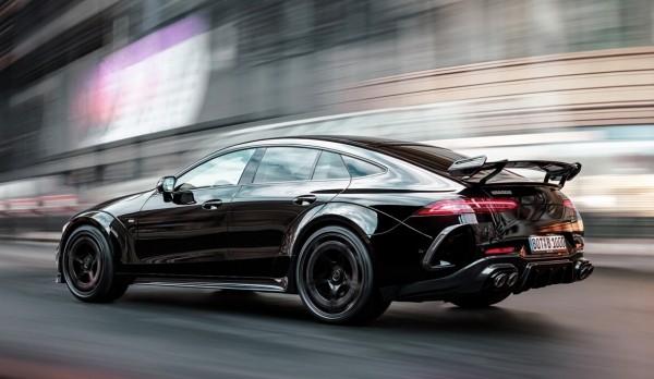 Brabus Rocket 1000 стал самым мощным автомобилем компании Brabus Rocket 1000 стал самым мощным автомобилем компании