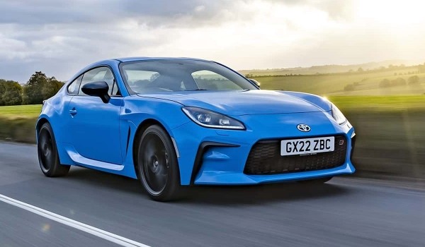 Дайджест дня: Лады с подушками, логотип Haval и другие события индустрии Дайджест дня: Лады с подушками, логотип Haval и другие события индустрии