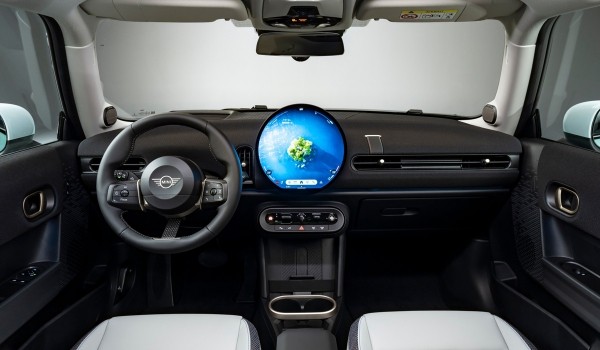 Представлен бензиновый Mini Cooper нового поколения Представлен бензиновый Mini Cooper нового поколения