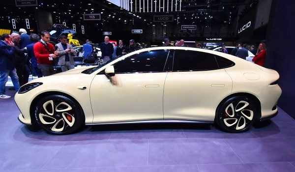 Новый седан IM L6 ознаменовал экспортные амбиции марки Новый седан IM L6 ознаменовал экспортные амбиции марки