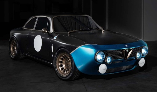 Рестомод Totem GTAmodificata возродил гоночную Джулию шестидесятых Рестомод Totem GTAmodificata возродил гоночную Джулию шестидесятых