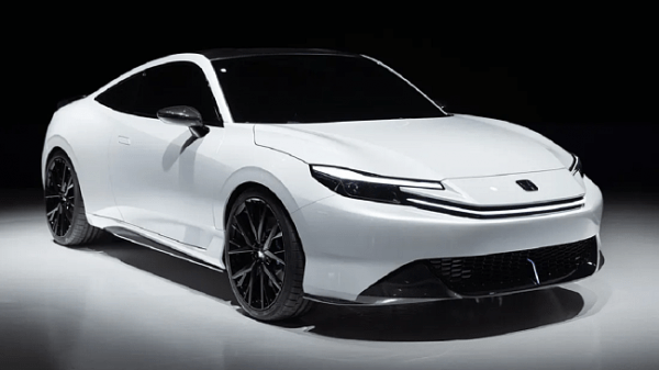 Mercedes отменил выпуск странного кроссовера-седана Maybach