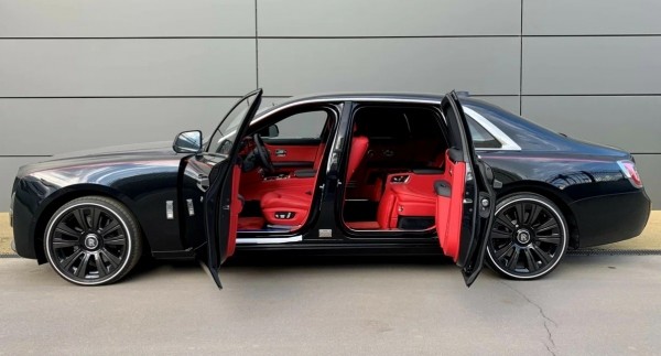 ТОП-10 самых дорогих автомобилей в России в феврале 2023 года ТОП-10 самых дорогих автомобилей в России в феврале 2023 года