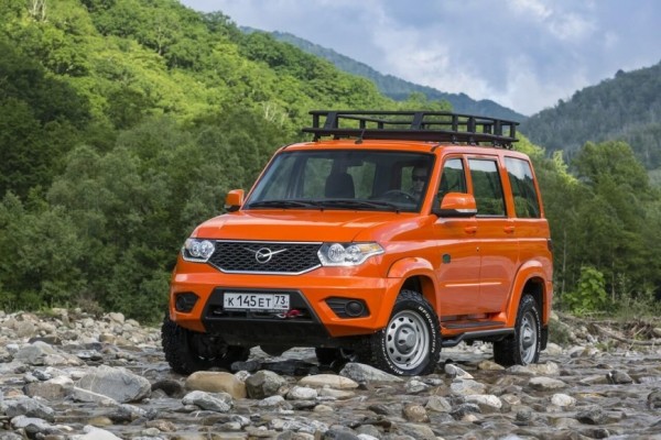 УАЗ приступит к выпуску экспедиционных исполнений Патриота, Хантера и Буханки УАЗ приступит к выпуску экспедиционных исполнений Патриота, Хантера и Буханки