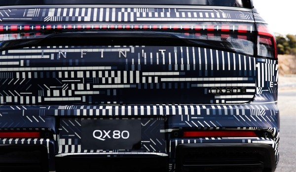 Новый Infiniti QX80 будет иметь V6 и пневмоподвеску Новый Infiniti QX80 будет иметь V6 и пневмоподвеску